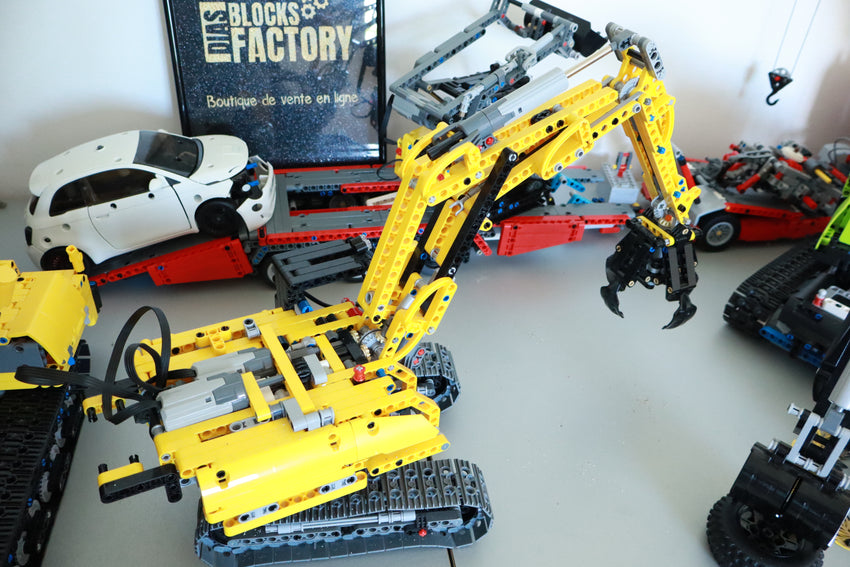 Blocks Excavator
