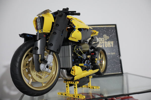 Blocks Retro Cruiser 750