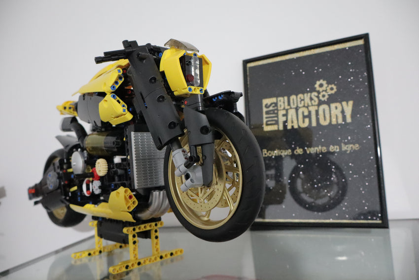 Blocks Retro Cruiser 750
