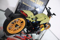 Blocks Biker 1260