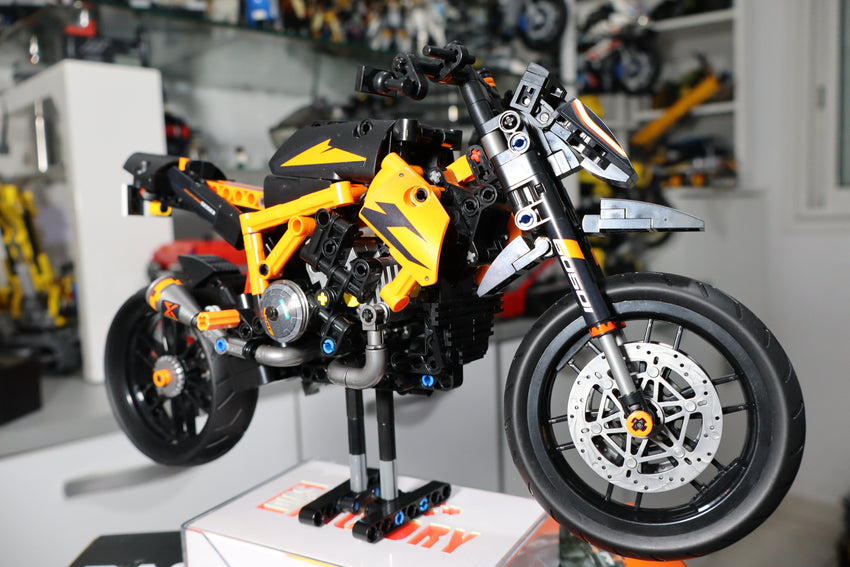 Blocks MotoRacing